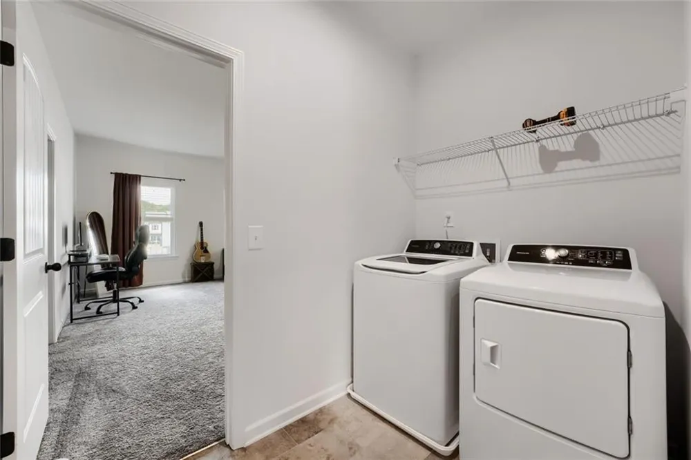 407 Larry Lane Adairsville, GA 30103