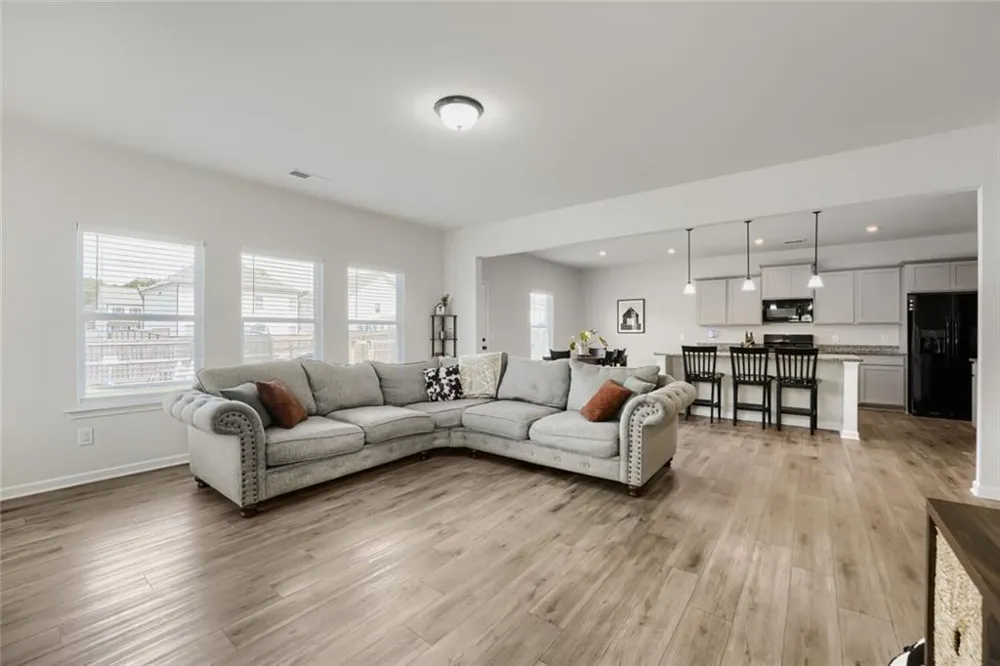 407 Larry Lane Adairsville, GA 30103