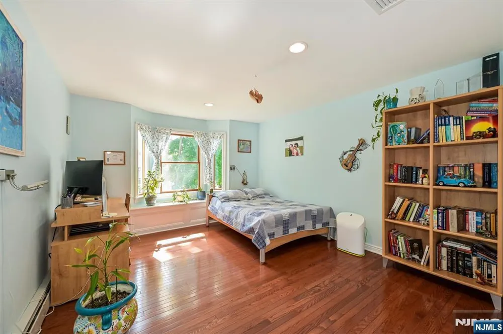 111 Magnolia Avenue Cresskill, NJ 07626