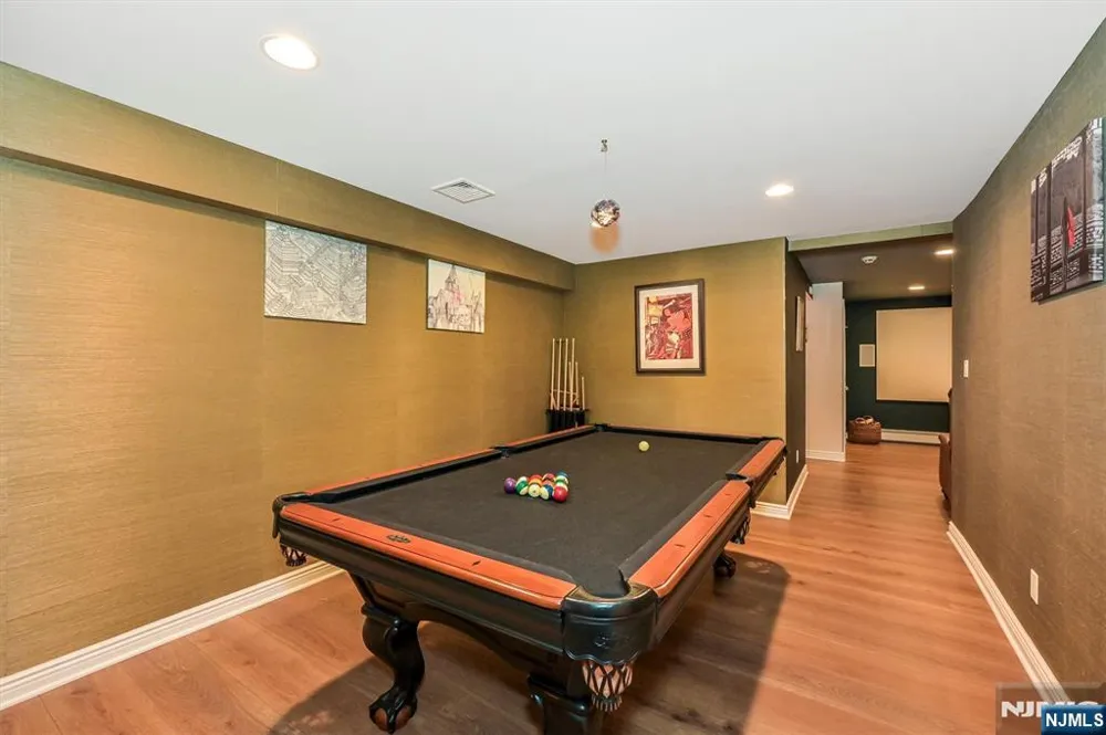 111 Magnolia Avenue Cresskill, NJ 07626
