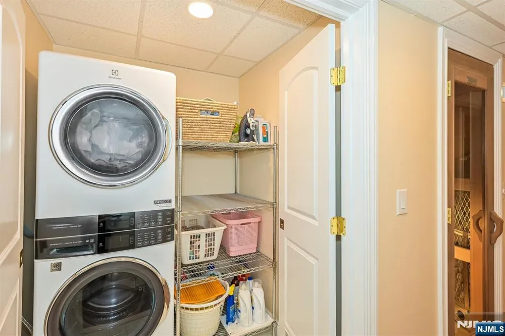 111 Magnolia Avenue Cresskill, NJ 07626