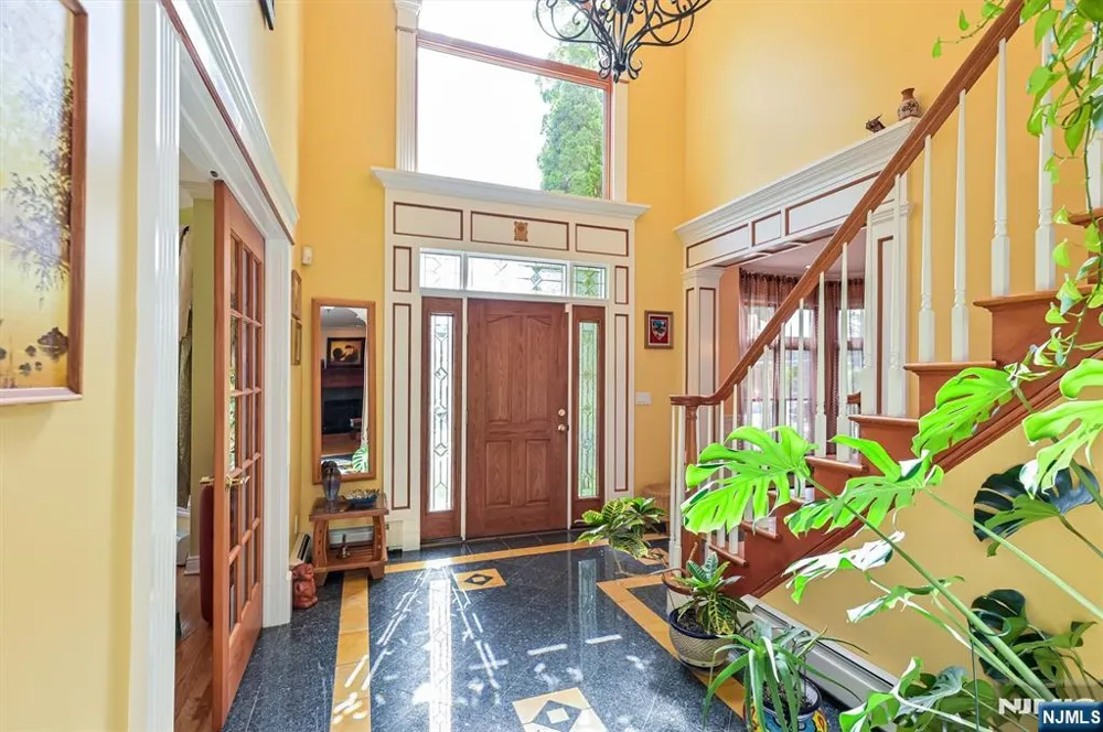 111 Magnolia Avenue Cresskill, NJ 07626