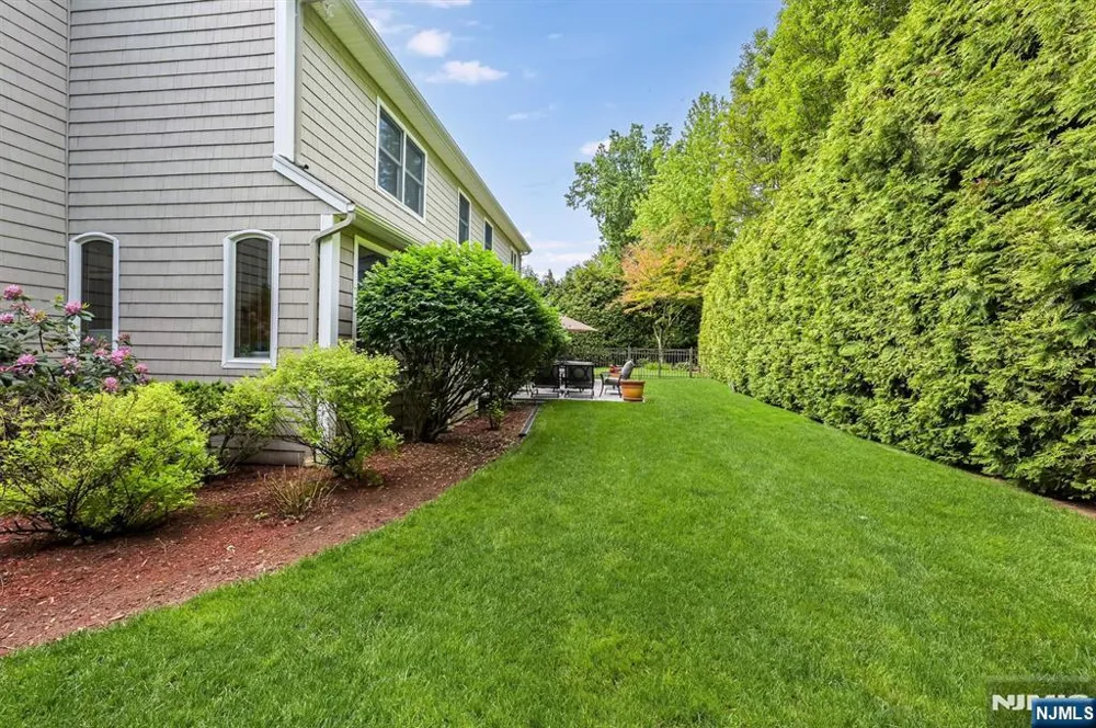 111 Magnolia Avenue Cresskill, NJ 07626