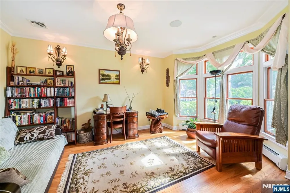 111 Magnolia Avenue Cresskill, NJ 07626