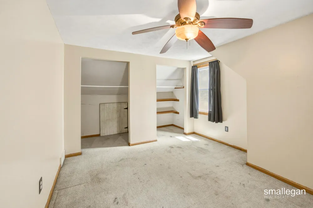 4005 Hendershot Avenue NW Grand Rapids, MI 49544
