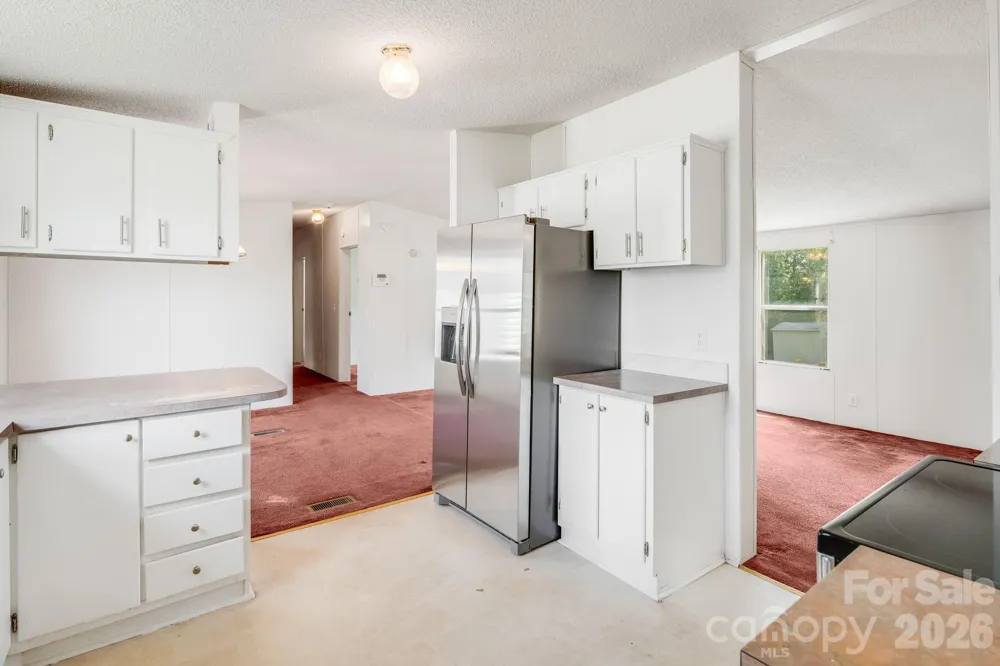 505 Crescent Way Horse Shoe, NC 28742