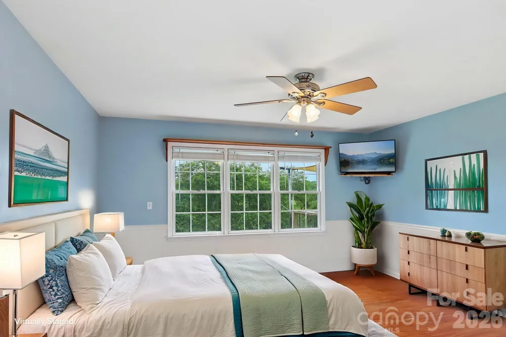20 Amber Drive Horse Shoe, NC 28742