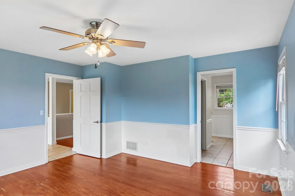 20 Amber Drive Horse Shoe, NC 28742