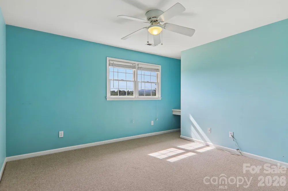 20 Amber Drive Horse Shoe, NC 28742