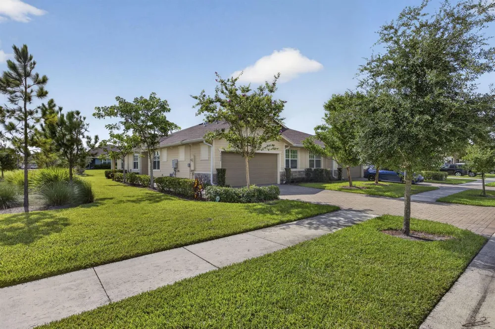 1332 Haywagon Trail Loxahatchee, FL 33470