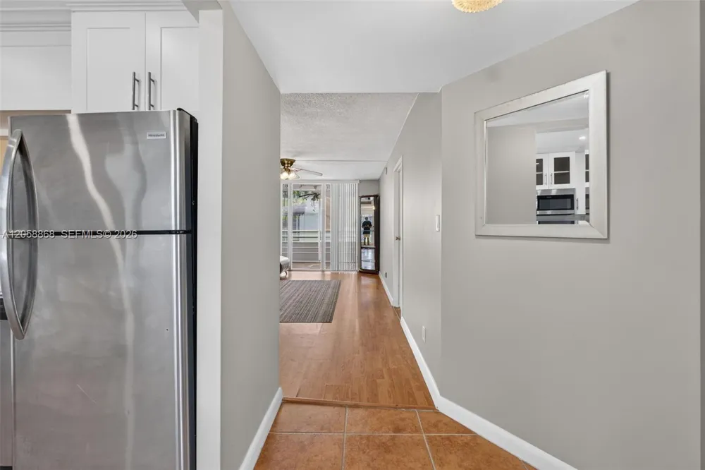2900 NW 48th Ter #310 Lauderdale Lakes, FL 33313