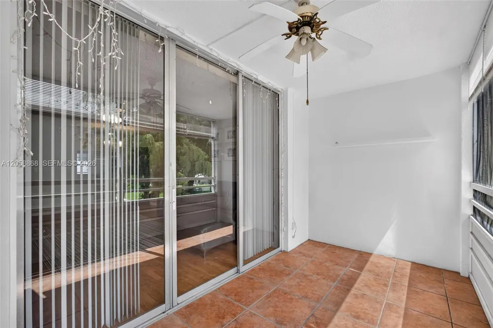 2900 NW 48th Ter #310 Lauderdale Lakes, FL 33313