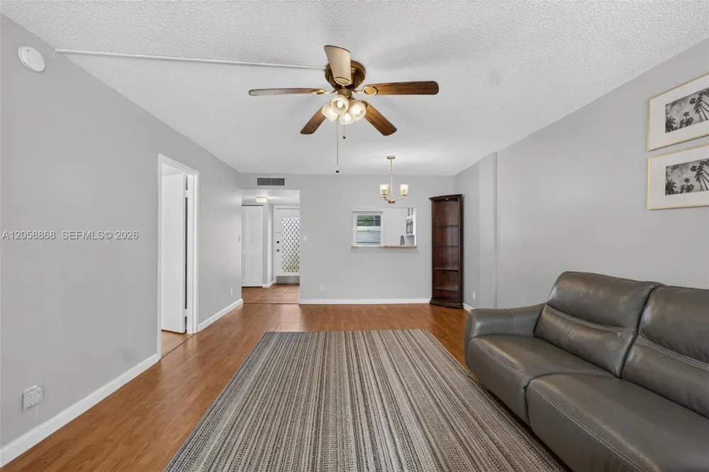 2900 NW 48th Ter #310 Lauderdale Lakes, FL 33313