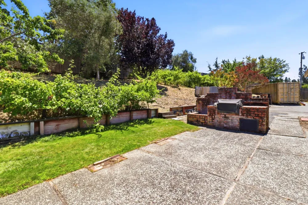 9160 Water Road Cotati, CA 94931