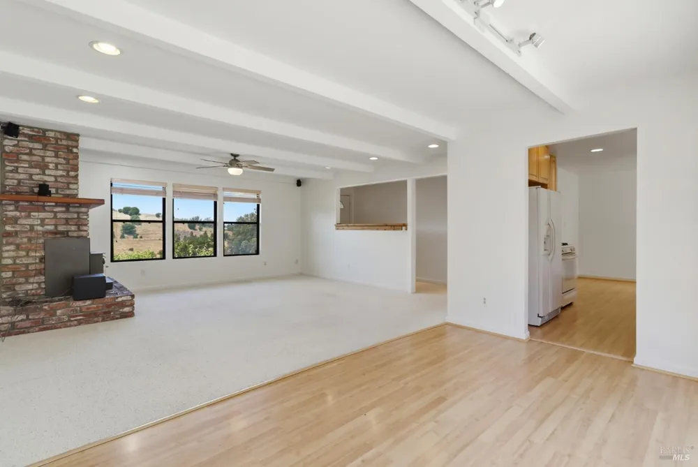 9160 Water Road Cotati, CA 94931