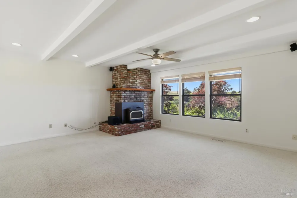 9160 Water Road Cotati, CA 94931