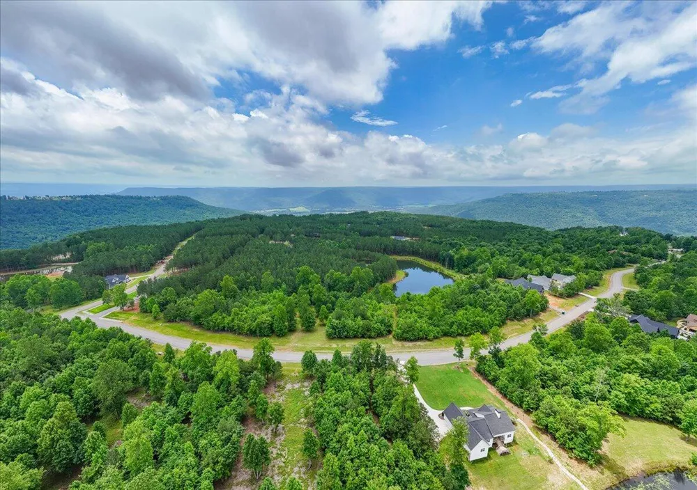 Cherokee Path Jasper, TN 37347