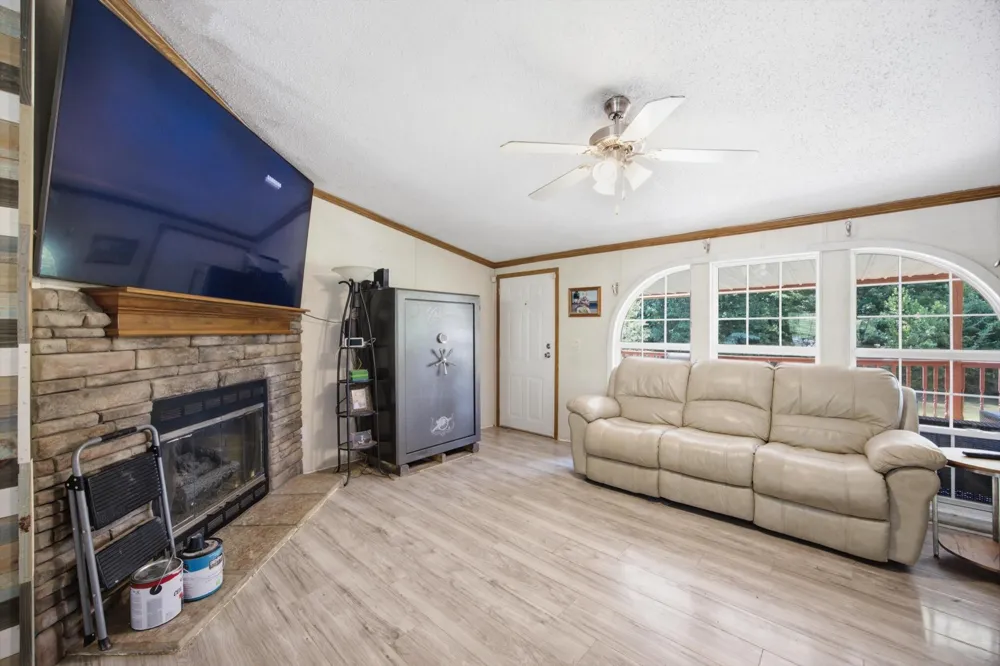 312 Eaves Ferry Road Decatur, TN 37322