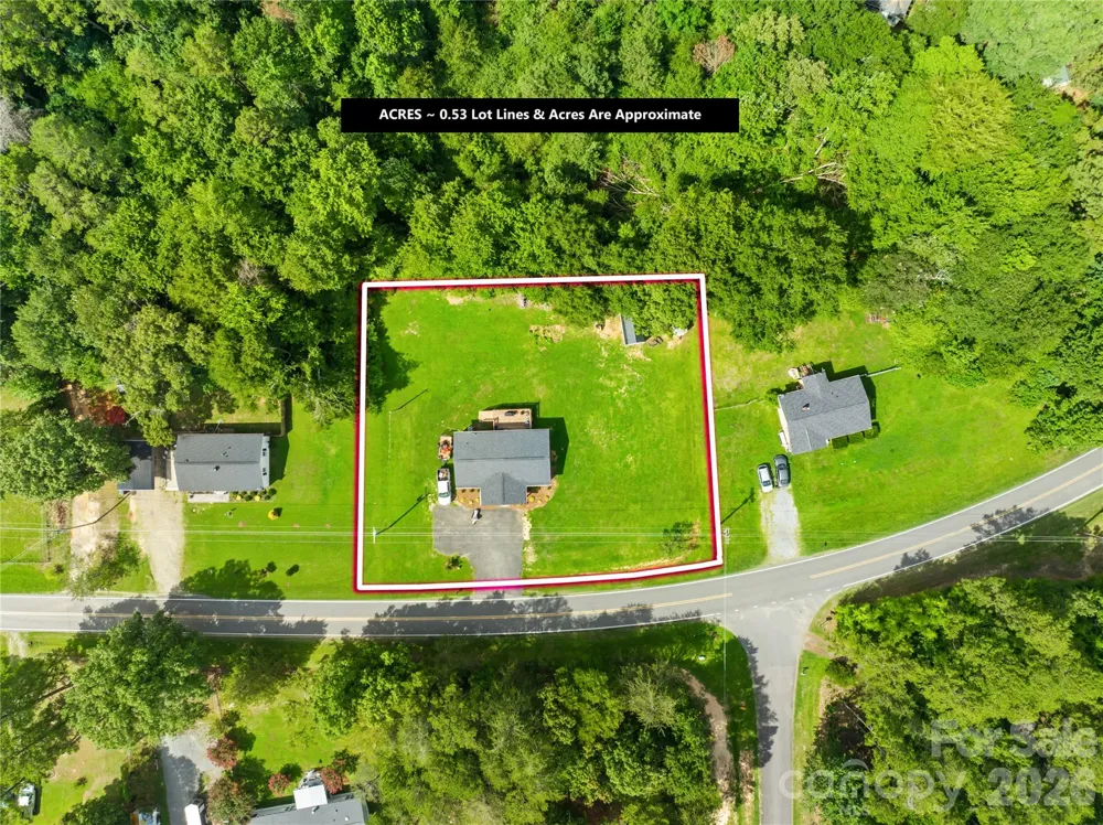 1029 Alexis High Shoals Road Dallas, NC 28034