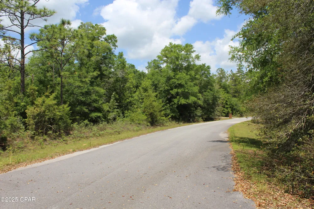 17 Arnone Lane Chipley, FL 32428