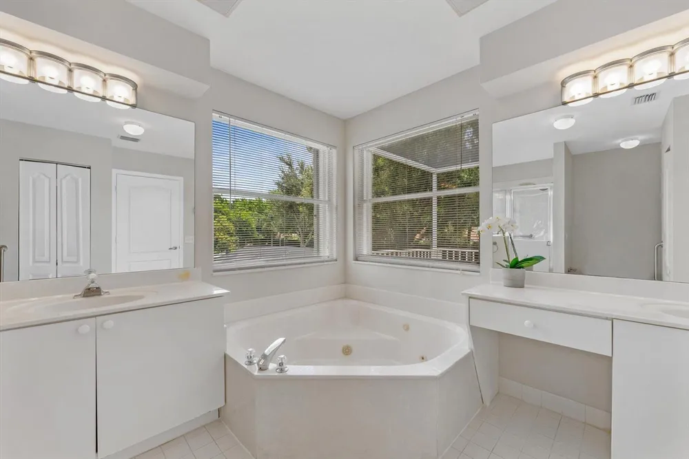 10796 Crescendo Circle Boca Raton, FL 33498