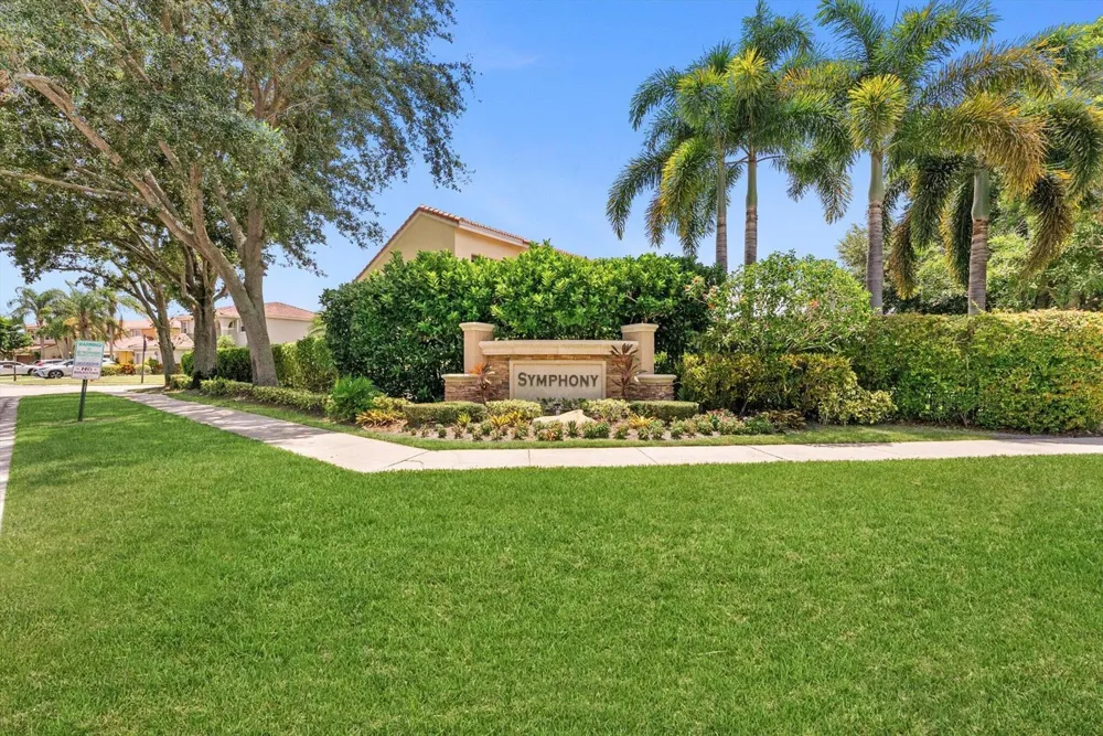 10796 Crescendo Circle Boca Raton, FL 33498