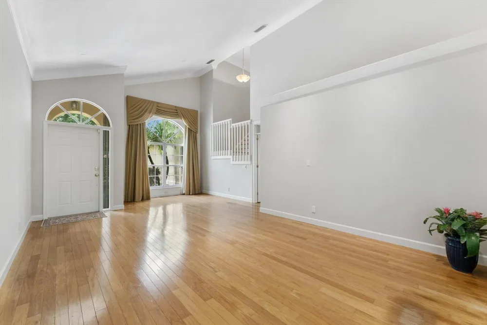 10796 Crescendo Circle Boca Raton, FL 33498