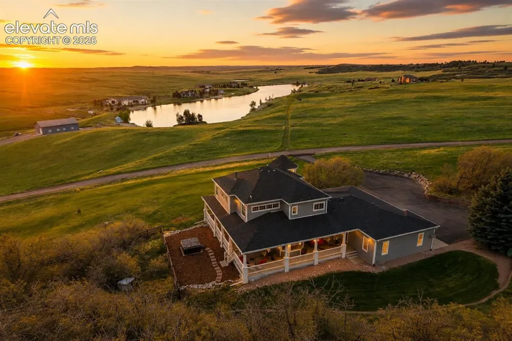 7014 Nautique Circle Larkspur, CO 80118