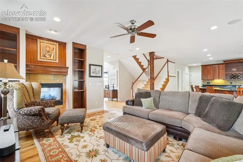 7014 Nautique Circle Larkspur, CO 80118