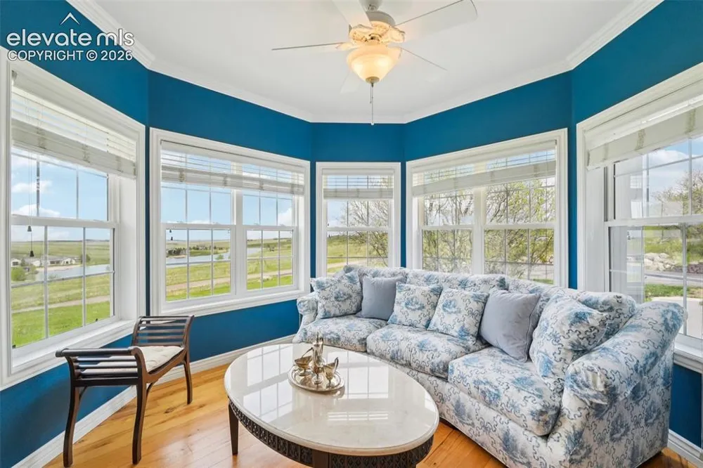 7014 Nautique Circle Larkspur, CO 80118