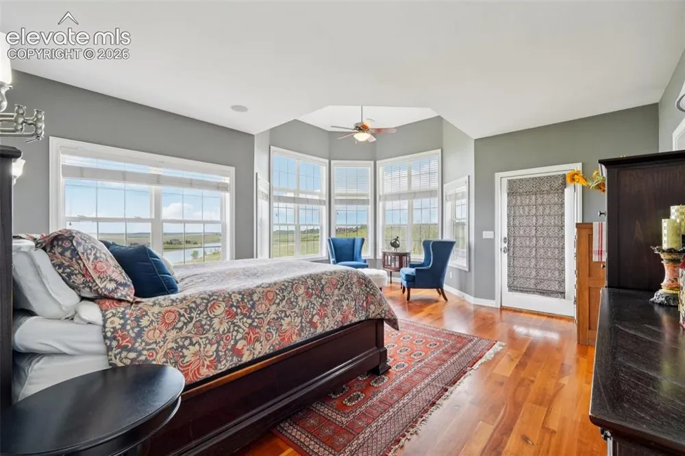 7014 Nautique Circle Larkspur, CO 80118