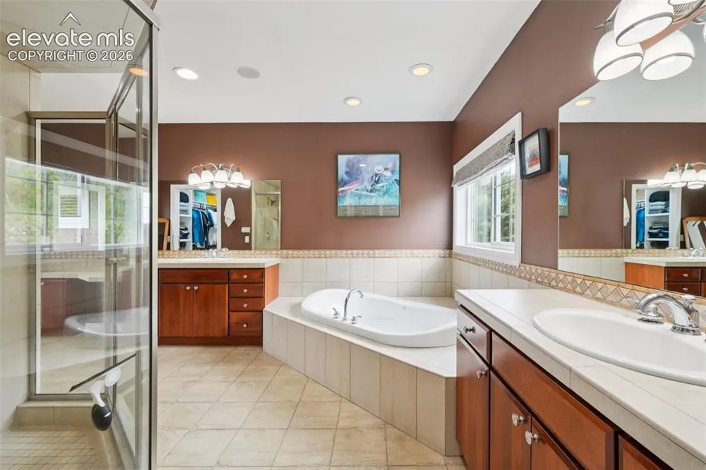 7014 Nautique Circle Larkspur, CO 80118