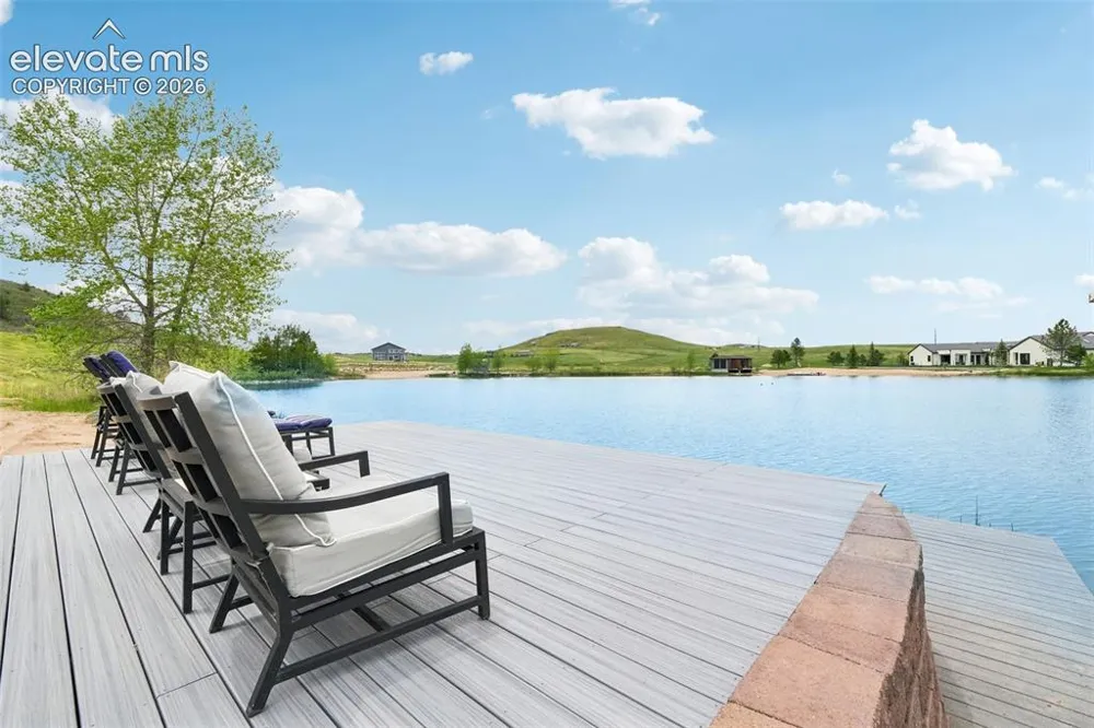 7014 Nautique Circle Larkspur, CO 80118