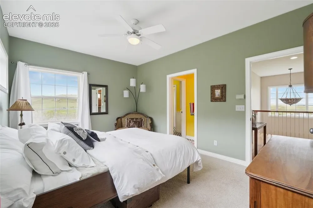 7014 Nautique Circle Larkspur, CO 80118