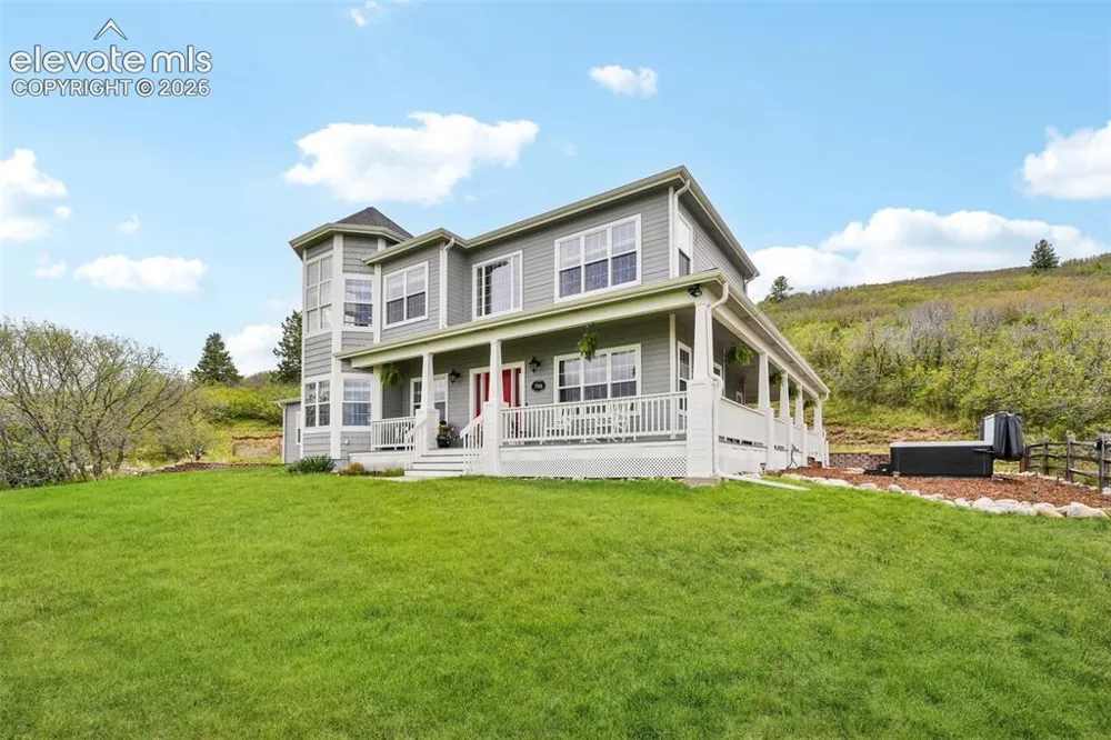 7014 Nautique Circle Larkspur, CO 80118