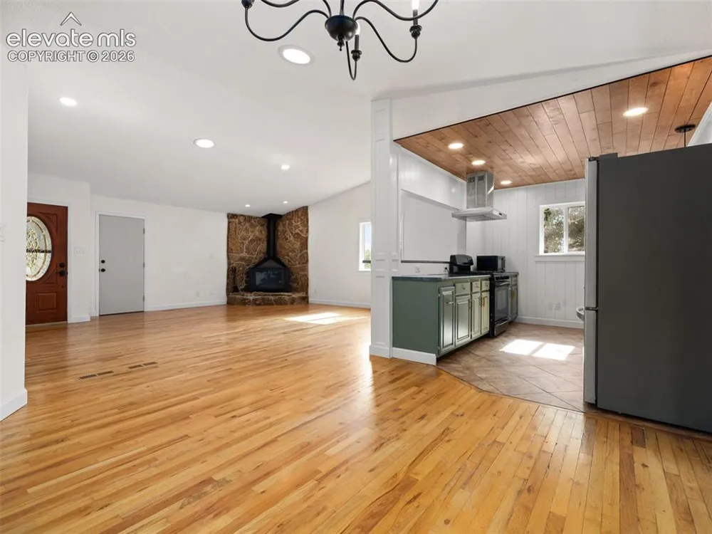 1636 Elm Avenue Canon City, CO 81212