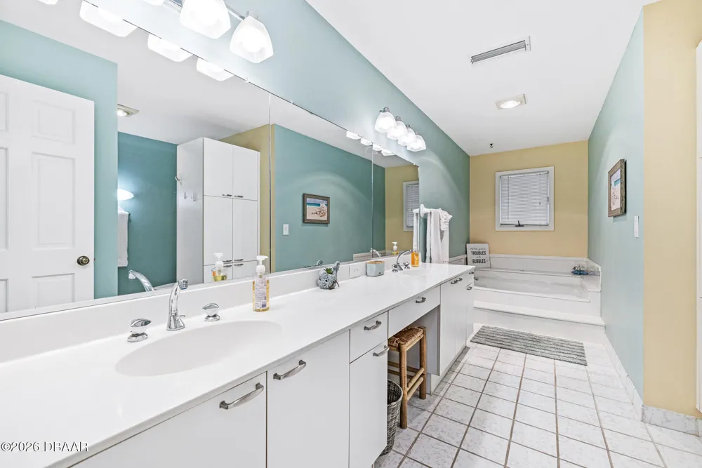 2962 Sea Oats Circle Daytona Beach Shores, FL 32118