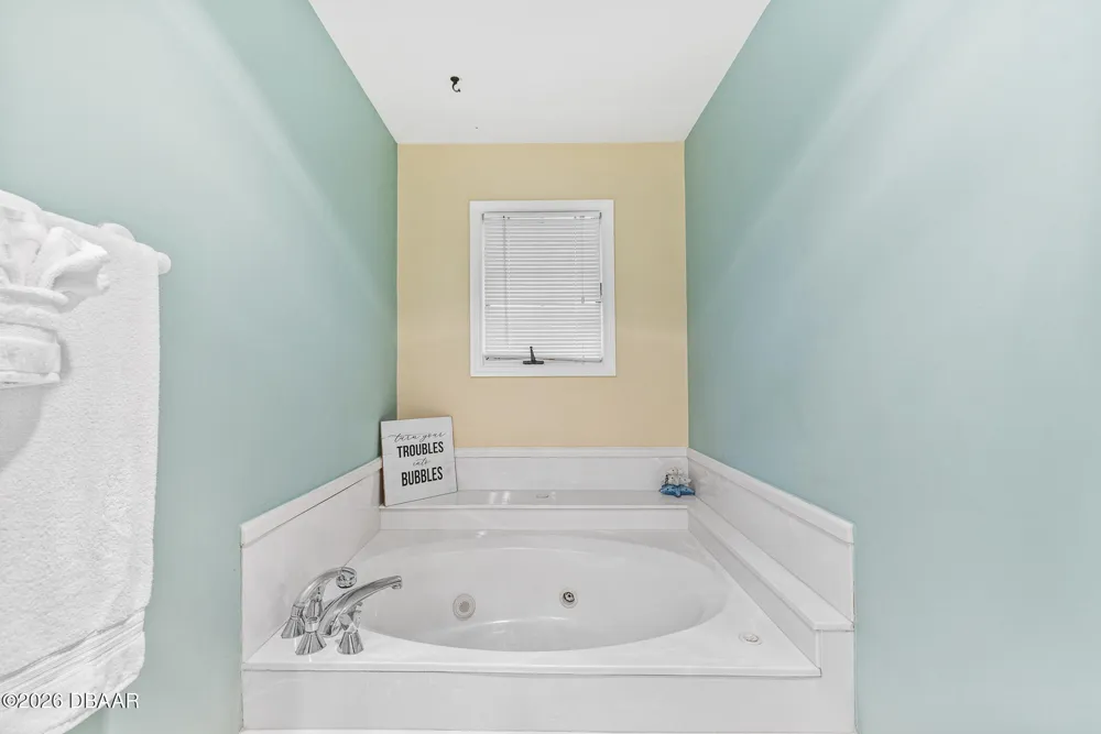 2962 Sea Oats Circle Daytona Beach Shores, FL 32118