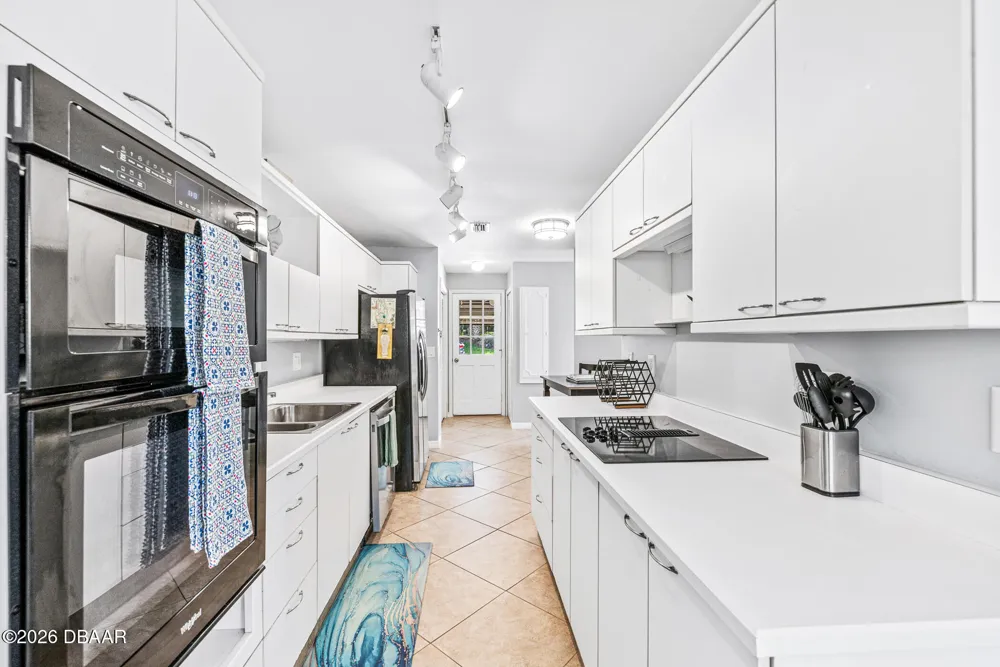 2962 Sea Oats Circle Daytona Beach Shores, FL 32118
