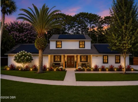 537 Pelican Bay Drive