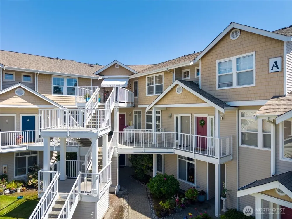 5400 Harbour Pointe Blvd #A204 Mukilteo, WA 98275