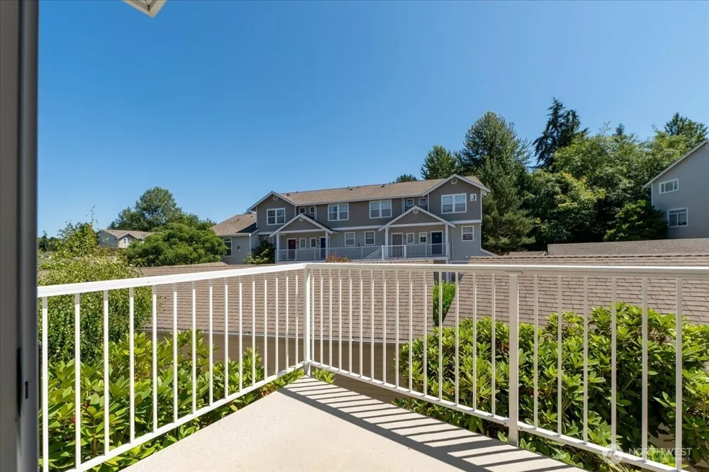 5400 Harbour Pointe Blvd #A204 Mukilteo, WA 98275
