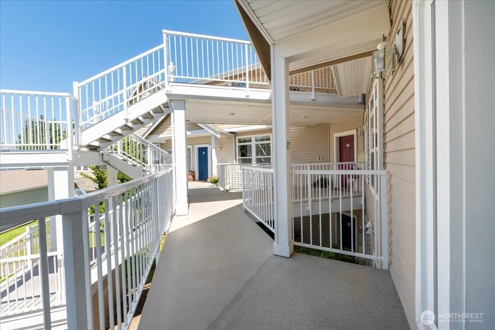 5400 Harbour Pointe Blvd #A204 Mukilteo, WA 98275