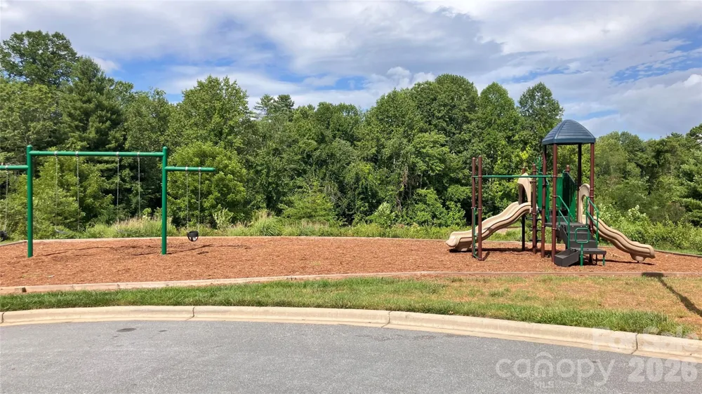 1017 Baldwin Commons Drive Arden, NC 28704