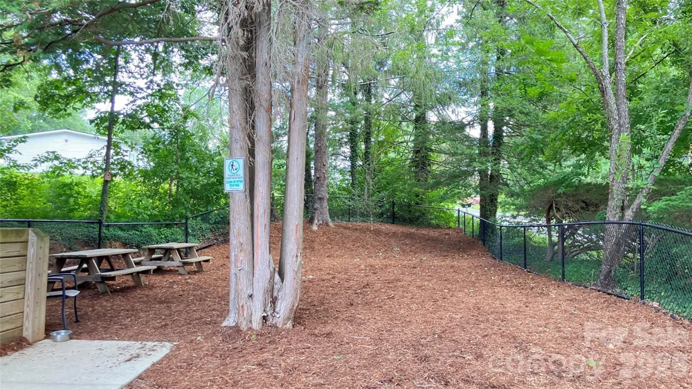 1017 Baldwin Commons Drive Arden, NC 28704