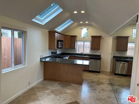 2454 Penmar