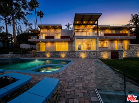 770 Paseo Miramar