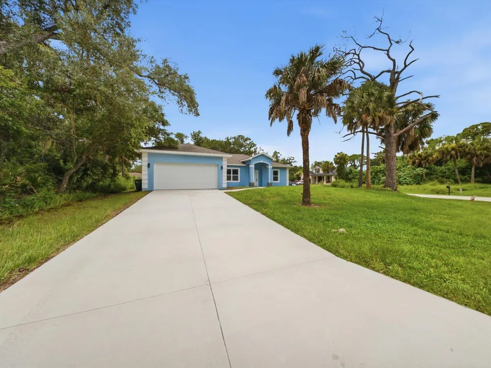 16029 Arcaro Avenue Port Charlotte, FL 33954