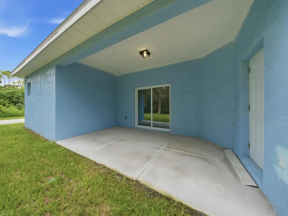 16029 Arcaro Avenue Port Charlotte, FL 33954