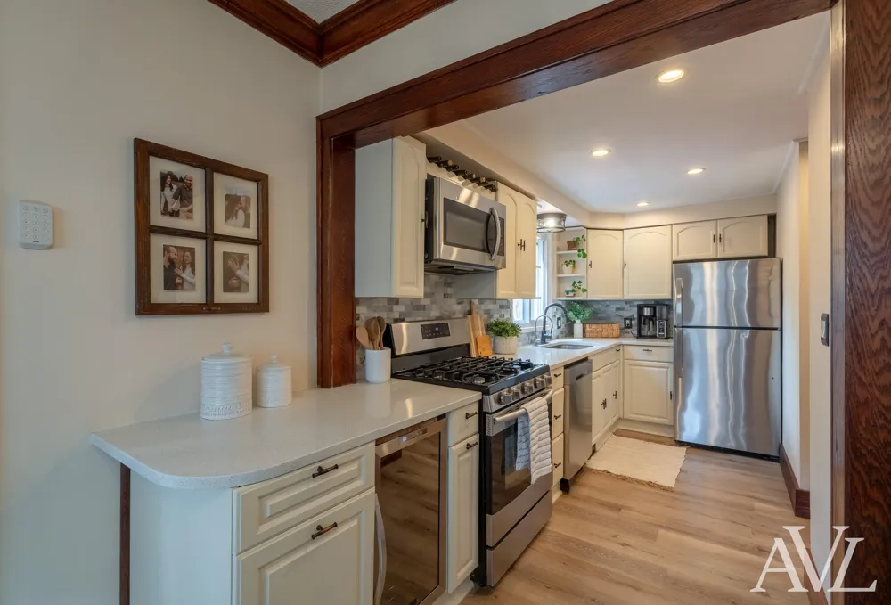 1014 Crescent Street NE Grand Rapids, MI 49503